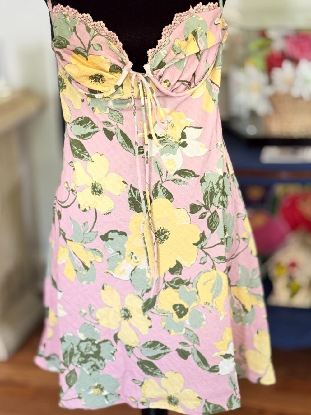 One and Only Collective Size L Pink Floral Mini Dress Lace Trim Tie Bust Cottage
